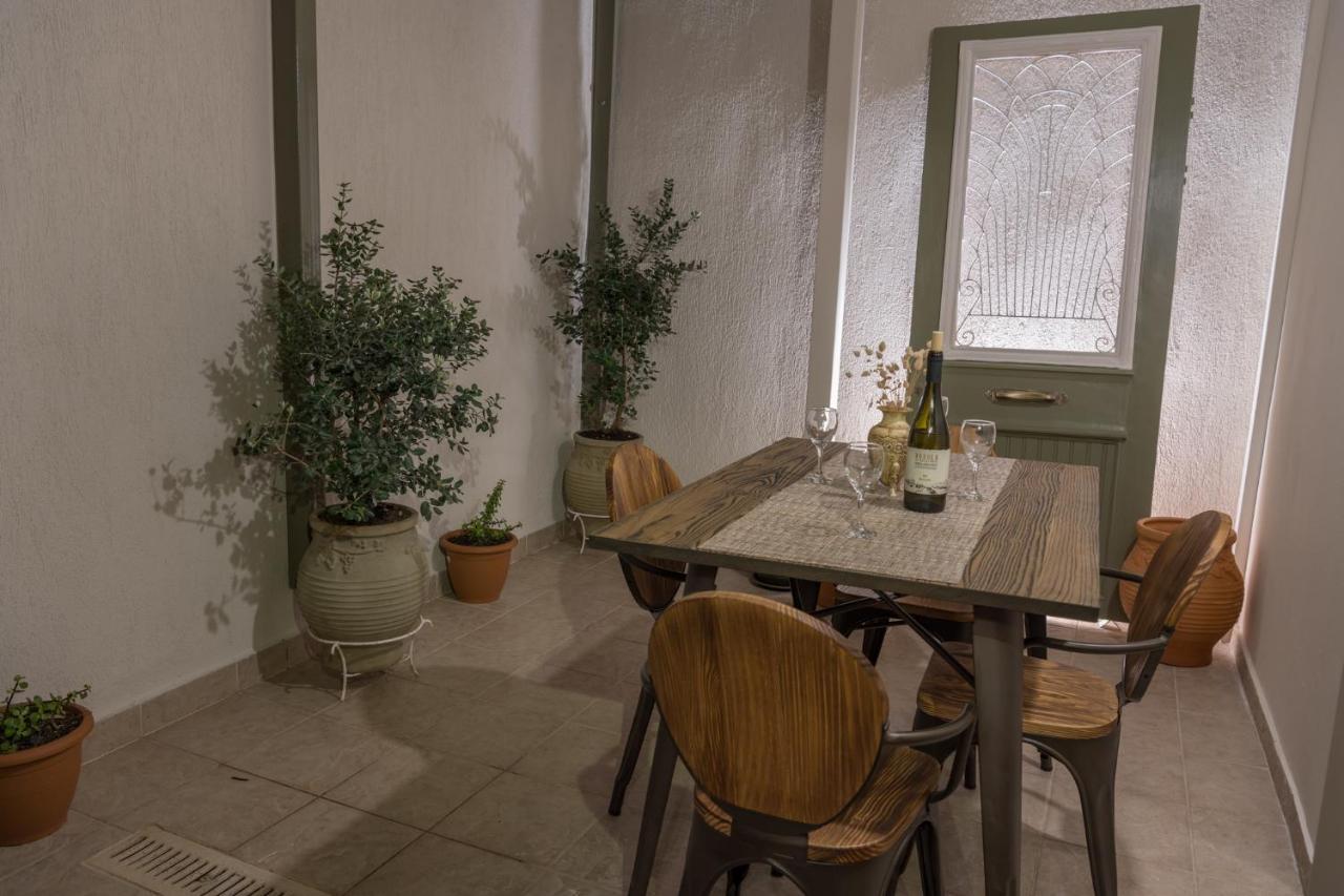 V. P. Place. Αργοστόλι Εξωτερικό φωτογραφία